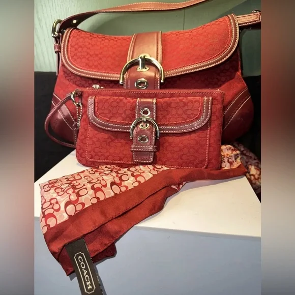 バッグ 00s Coach Soho One Shoulder Bag red Y2K 00s Coach Soho One Shoulder Bag red Y2K